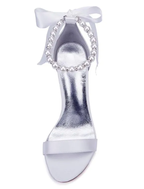 Chaussures mariée blanches en satin à bout ouvert avec boucle de perles à talons haut sandales de mariée