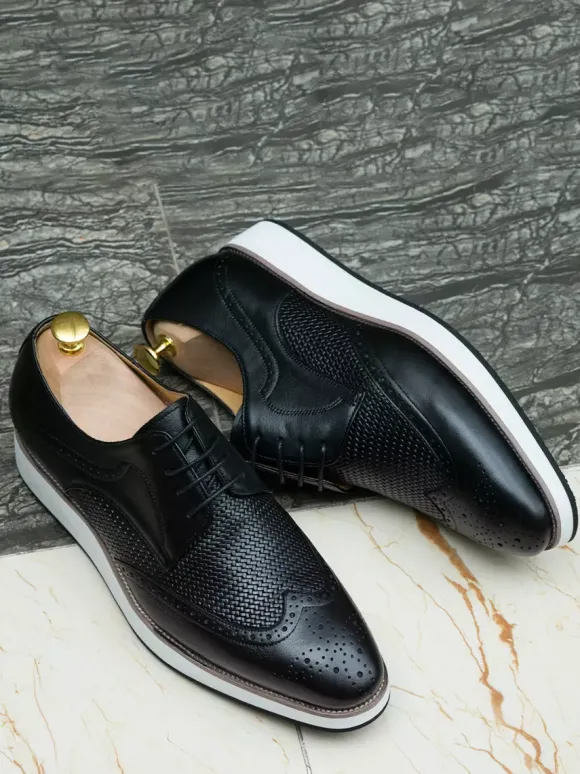 Chaussures Richelieu pour hommes bout rond en cuir véritable à lacets.