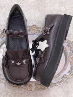 Chaussures Sweet Lolita noires à imprimé étoiles et n艙uds bout rond en cuir PU plates de haute qualité.