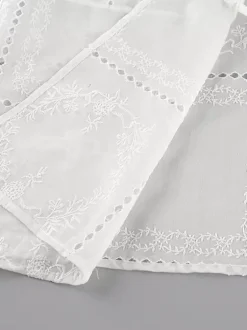 Chemise blanche à lacets pour femme col montant manches 3/4 style décontracté