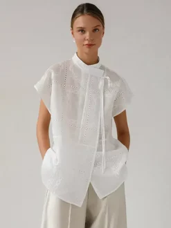 Chemise blanche à lacets pour femme col montant manches 3/4 style décontracté