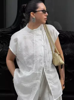 Chemise blanche à lacets pour femme col montant manches 3/4 style décontracté