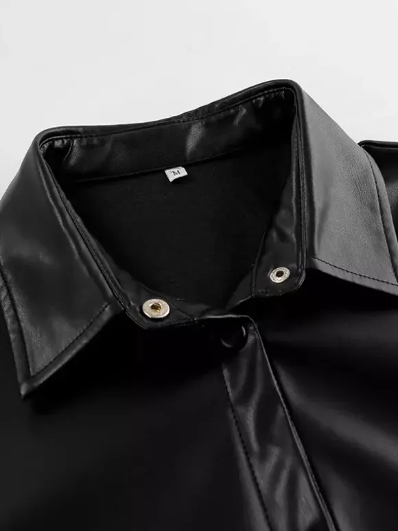 Chemise en similicuir pour femme style surchemise boutonnée - Haut minimaliste à col et manches longues - Look streetwear oversize collection printemps 2026