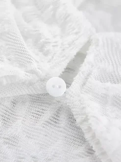 Chemisier en dentelle florale transparente pour femme - Haut blanc élégant à col en V et manches cloche - Collection Coquette Fairycore Printemps 2026