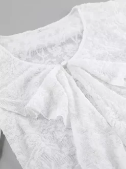 Chemisier en dentelle florale transparente pour femme - Haut blanc élégant à col en V et manches cloche - Collection Coquette Fairycore Printemps 2026