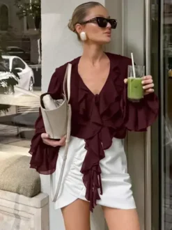 Chemisier en mousseline à volants pour femme - Bordeaux élégant à manches longues évasées et n艙ud sur le devant - Idéal pour le printemps du bureau au dîner (2026)