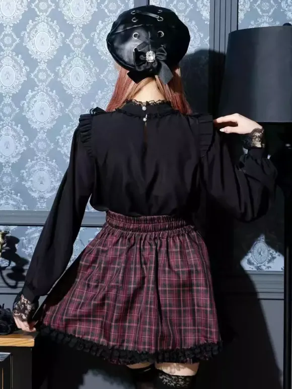 Chemisiers gothiques Lolita haut Lolita violet à manches longues volants en dentelle chemise Lolita à blocs de couleurs