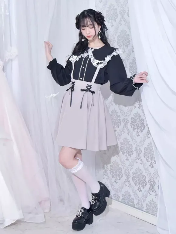 Chemisiers gothiques Lolita haut Lolita blanc à manches longues n艙uds en dentelle chemise Lolita à blocs de couleurs