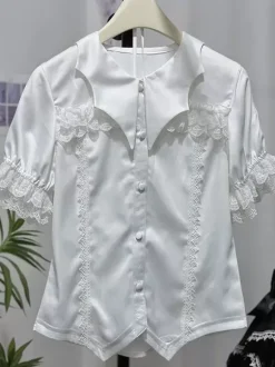 Chemisiers gothiques Lolita à lacets et volants à manches courtes haut Lolita chemise Lolita blanche