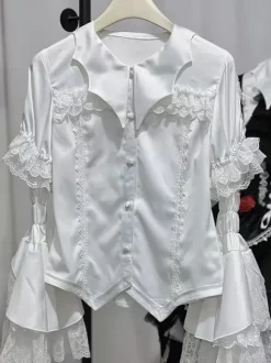Chemisiers gothiques Lolita à lacets et volants à manches courtes haut Lolita chemise Lolita blanche
