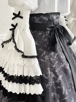 Chemisiers gothiques Lolita Haut Lolita Blanc Manches longues Volants Dentelle Chemise Lolita