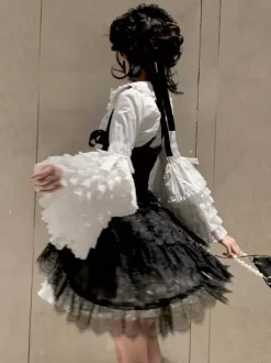 Chemisiers Lolita à la mode Harajuku haut blanc manches longues n艙uds en dentelle chemise Lolita