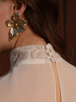 Châles de mariée blancs à manches longues et col bijou manches lanternes mousseline de soie et dentelle