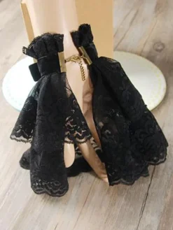 Classique Lolita poignet Bands Lace Ruffles Gems Noir Lolita Accessoires Déguisements Halloween