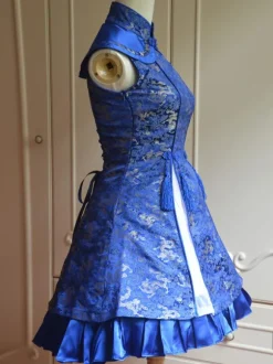 Classique Satin Bleu Qi Robe Lolita jacquard attirante avec lacets douse Déguisements Halloween