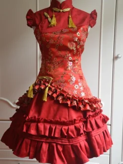 Classique Satin Rouge Qi Robe Lolita charmante jacquard avec volant vertical douse Déguisements Halloween