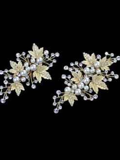 Coiffure de mariée accessoire de cheveux mariage