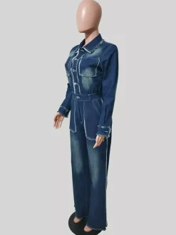 Combinaison en jean à bords effilochés pour femme - Combinaison moulante en jean à jambes larges et effet usé - Collection streetwear décontractée printemps 2026