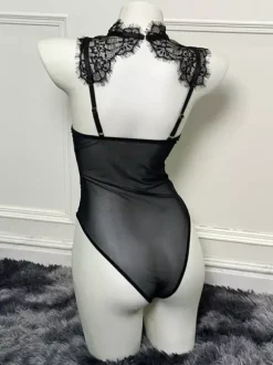Combinaison sexy en dentelle