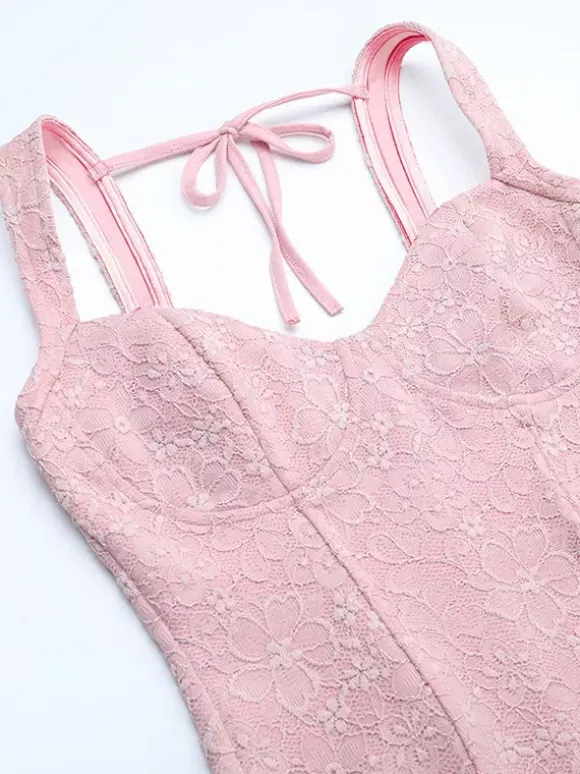 Combinaison en dentelle rose Fairycore pour femme - Combinaison évasée à nouer sur le devant - Tenue romantique d'été pour une soirée en amoureux 2026
