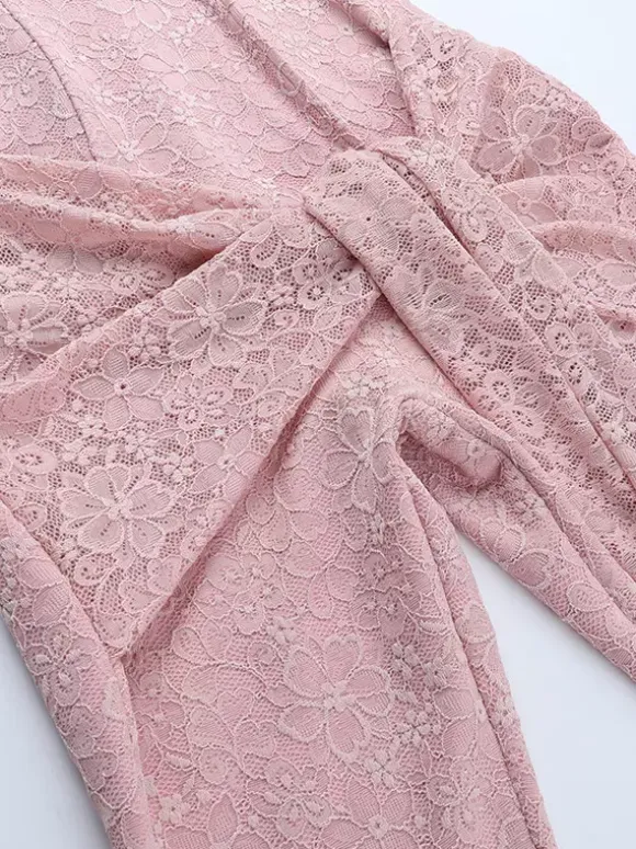 Combinaison en dentelle rose Fairycore pour femme - Combinaison évasée à nouer sur le devant - Tenue romantique d'été pour une soirée en amoureux 2026