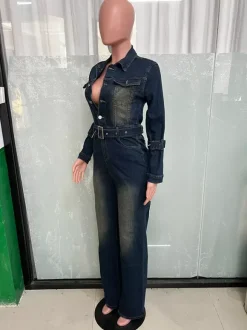 Combinaison en jean délavé pour femme - Combinaison cargo vintage bleu foncé à manches longues et ceinture - Collection printemps 2026