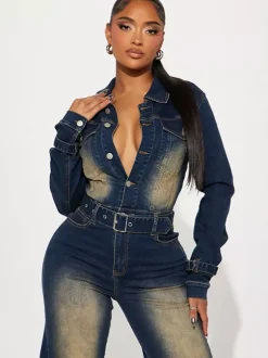 Combinaison en jean délavé pour femme - Combinaison cargo vintage bleu foncé à manches longues et ceinture - Collection printemps 2026