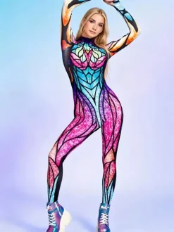Combinaison moulante à manches longues zippée et col montant imprimée vitrail arc-en-ciel avec UV fluorescent style Zentai idéale pour les festivals et raves.