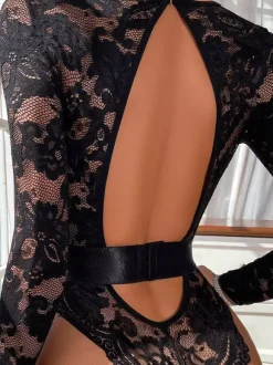 Combinaison sexy en dentelle noire