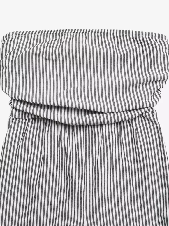 Combinaison-short d'été à rayures noires sans manches et bretelles spaghetti