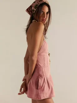 Combinaison-short en jean délavé dos nu pour femme - Combinaison-short grunge à col en V et bretelles croisées avec poches - Festival de musique d'été 2026