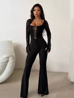 Combinaison évasée à lacets pour femme - Combinaison moulante à manches longues en dentelle florale gothique noire - Tenue de soirée printanière 2026