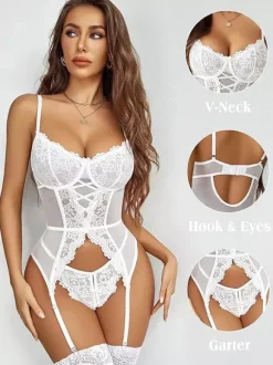 Corset lingerie lacé bustier en dentelle résille bleu marine foncé avec chaussettes hautes