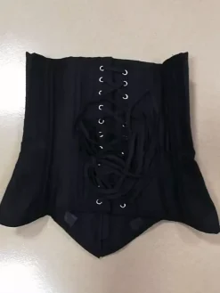 Corset sous-poitrine mat uni fermeture à agrafes sur le devant et laçage au dos gaine amincissante