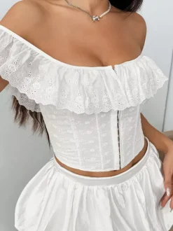 Corset bleu ciel clair chic sans manches épaules dénudées coupe ajustée volants laçage
