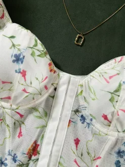 Corsets à imprimé floral blanc manches courtes lingerie décontractée du quotidien
