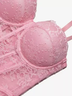 Corsets noirs sexy sans manches et bustiers en dentelle coupe ajustée