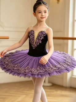 Costume de danse classique violet pour fille robe de ballerine brodée en polyester.