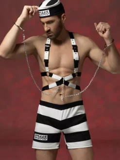 Costume de prisonnier pour homme : ensemble short harnais rayé et chapeau à chaîne tenue d'Halloween ou de boîte de nuit