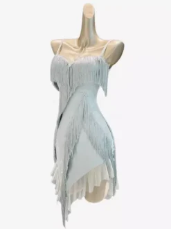Costume de danse latine bleu pastel pour femme en polyester à franges et dos nu.