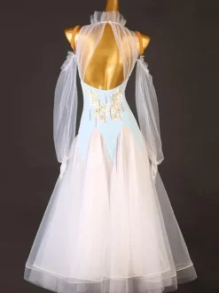 Costumes de danse de salon bleu ciel clair femmes élégantes Lycra Spandex col haut dos nu volants robe robe de danse