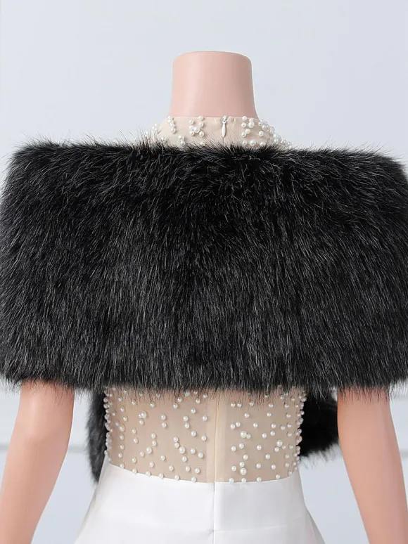 Couverture de mariage en fausse fourrure hauts blancs écru couverture de mariée