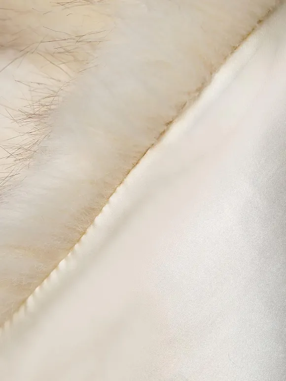 Couverture de mariage en fausse fourrure hauts blancs écru couverture de mariée