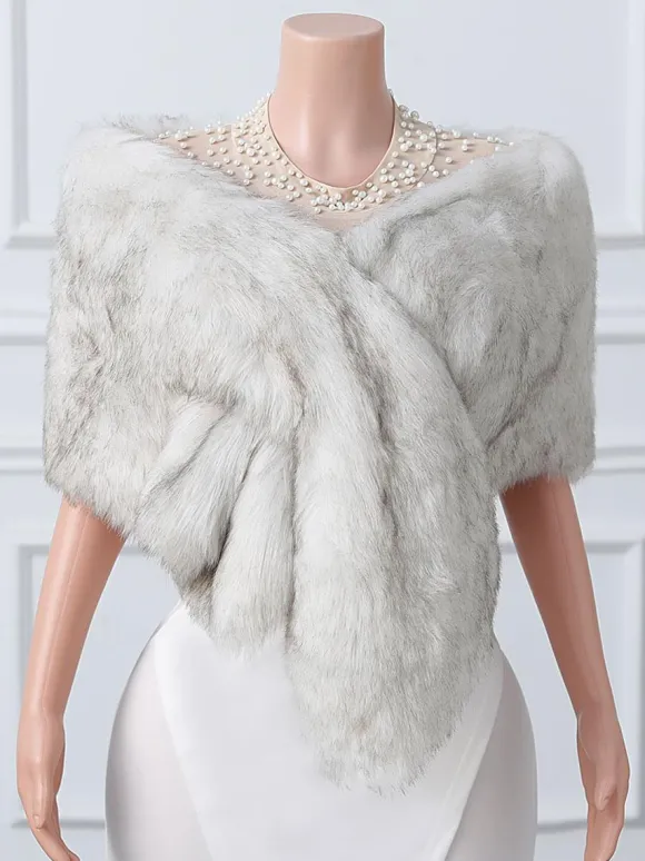 Couverture de mariage en fausse fourrure hauts blancs écru couverture de mariée