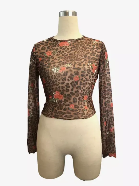 Crop top à manches longues en maille imprimé floral léopard et rose coupe ajustée collection femme 2026