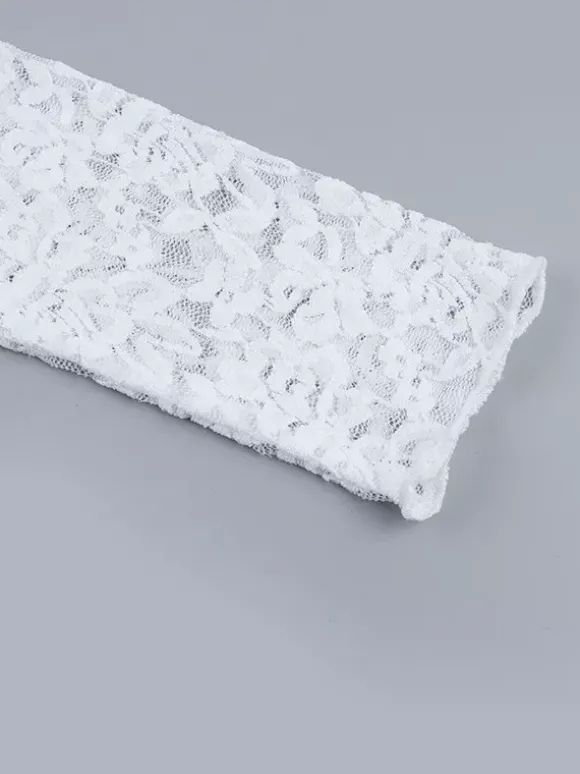 Crop top transparent en dentelle florale blanche pour femme - Chemisier à manches longues et col carré festonné - Style coquette romantique et français idéal pour les sorties (collection 2026)