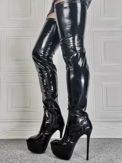 Cuissardes à talons hauts pour femmes en rouge