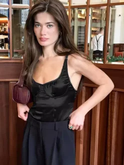 Débardeur noir à col carré plissé style décontracté pour femme été
