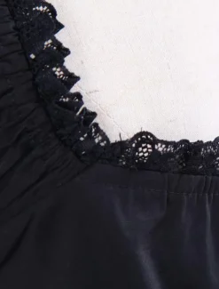 Dentelle de coton noir Lolita Robe OP 3 Lyers Hem Déguisements
