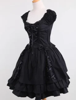 Dentelle de coton noir Lolita Robe OP 3 Lyers Hem Déguisements